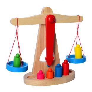 Деревянная игрушка Tree Toys Весы MD 0920