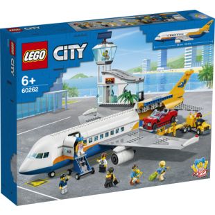 Конструктор LEGO City Пасажирський літак 60262