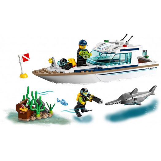 Конструктор LEGO City Яхта для дайвінгу 60221   замовити