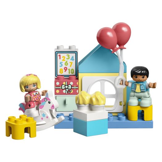 Конструктор LEGO Duplo Ігрова кімната 10925   замовити