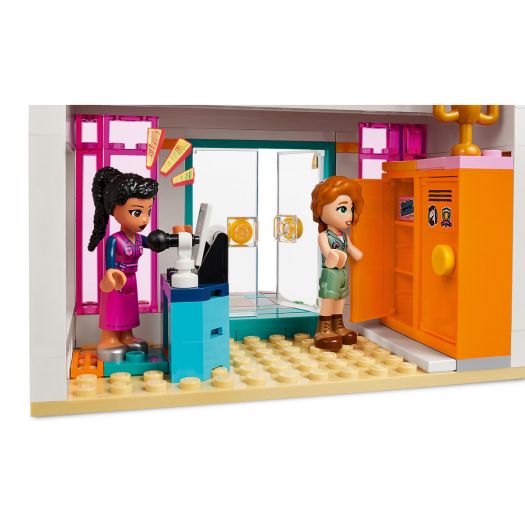 Конструктор LEGO Friends Хартлейк-Сіті: міжнародна школа 41731  купити