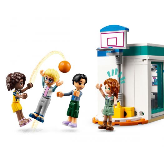 Конструктор LEGO Friends Хартлейк-Сіті: міжнародна школа 41731  купити
