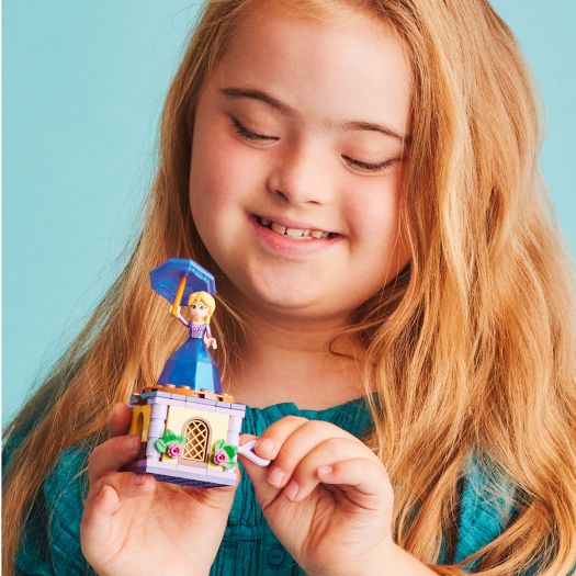 Конструктор LEGO Disney Princess Рапунцель, що обертається 43214  купити