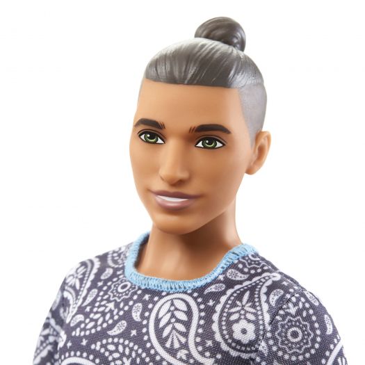 Лялька Barbie Fashionistas Кен Модник у футболці HPF80  купити