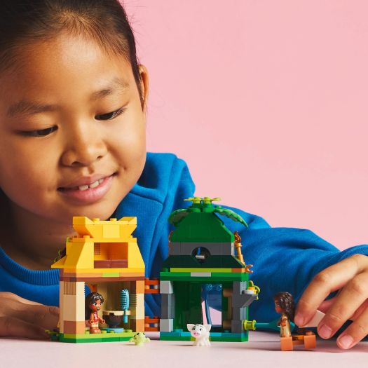 Конструктор LEGO Disney Princess Острівні розваги Ваяни 43260   замовити