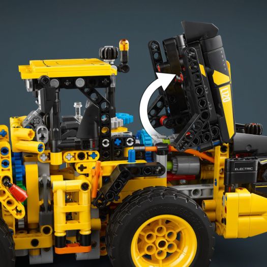 Конструктор LEGO Technic Колісний навантажувач Volvo L120 Electric 42209   в Україні