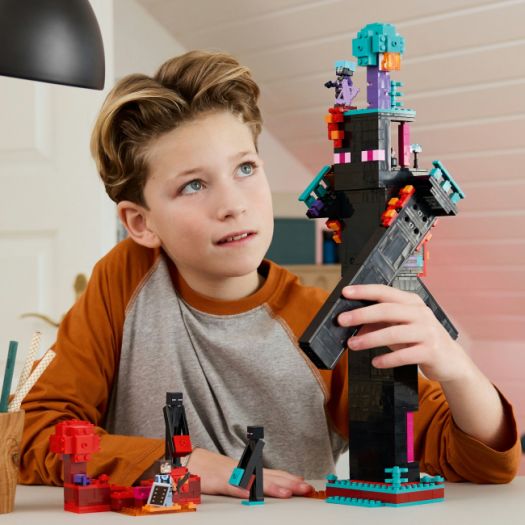 Конструктор LEGO Minecraft Вежа Ендермена 21279  купити